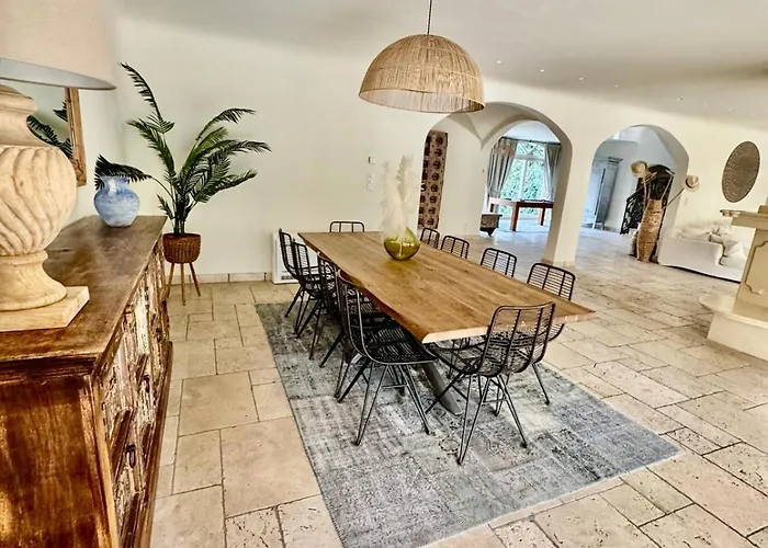 Magnifique De Luxe Avec Piscine Villa *